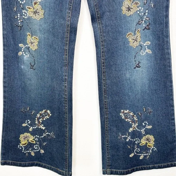 Willi‎ Smith Floral Embroidered Beaded Flare Jeans Size 12 Mid Rise Y2K Boho - Picture 5 of 10